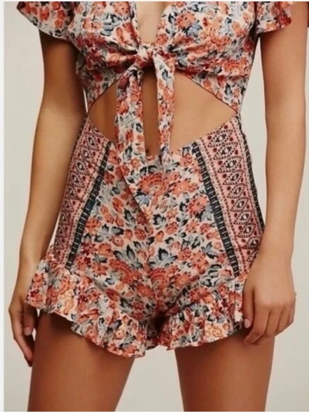 Free People Surf Date Sexy Floral Romper Festival One Piece Size Small - Picture 4 of 15